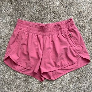 Lululemon tracker shorts size 10